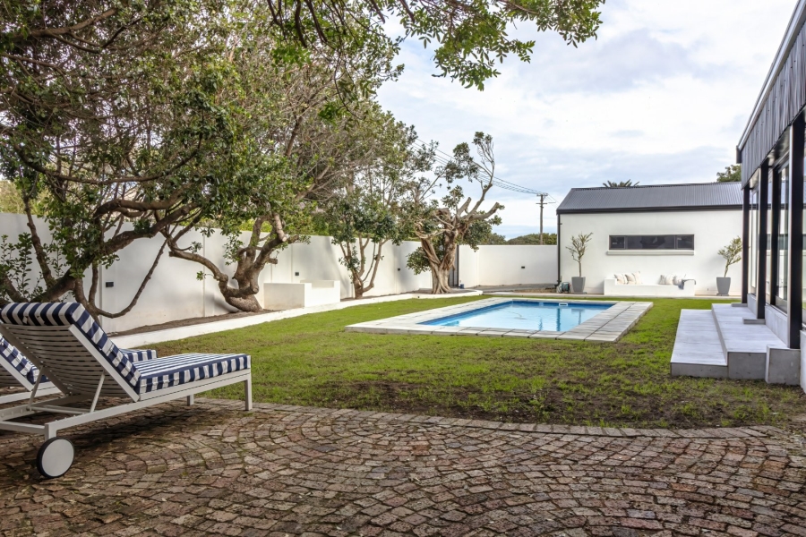 4 Bedroom Property for Sale in Vermont Western Cape